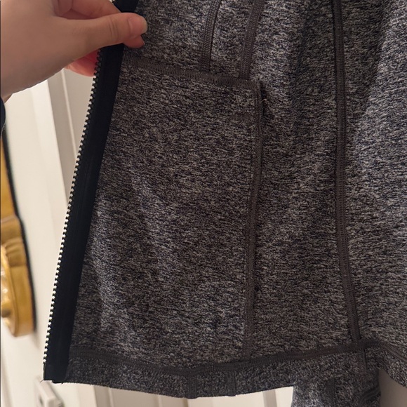 Lululemon Define Jacket - Picture 5 of 6